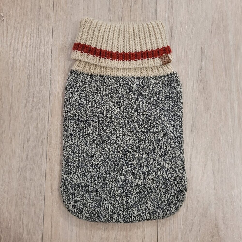 ROOTS | Cabin Knit Hot Water Bottle Cover
